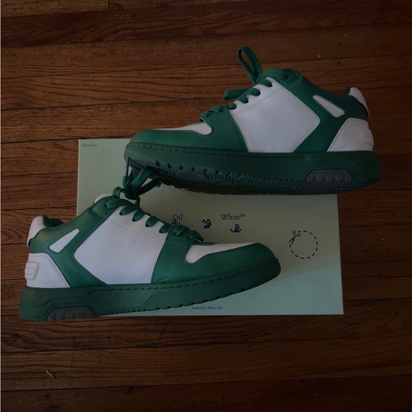 Off-White Out Of Office Sneakers - Picture 2 of 6